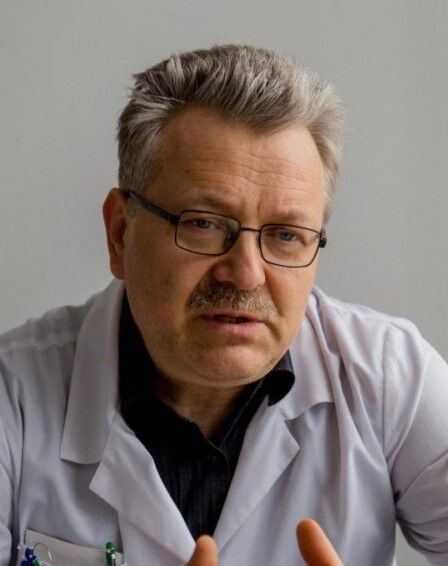 Lekarz Reumatolog Mateusz Pertkiewicz
